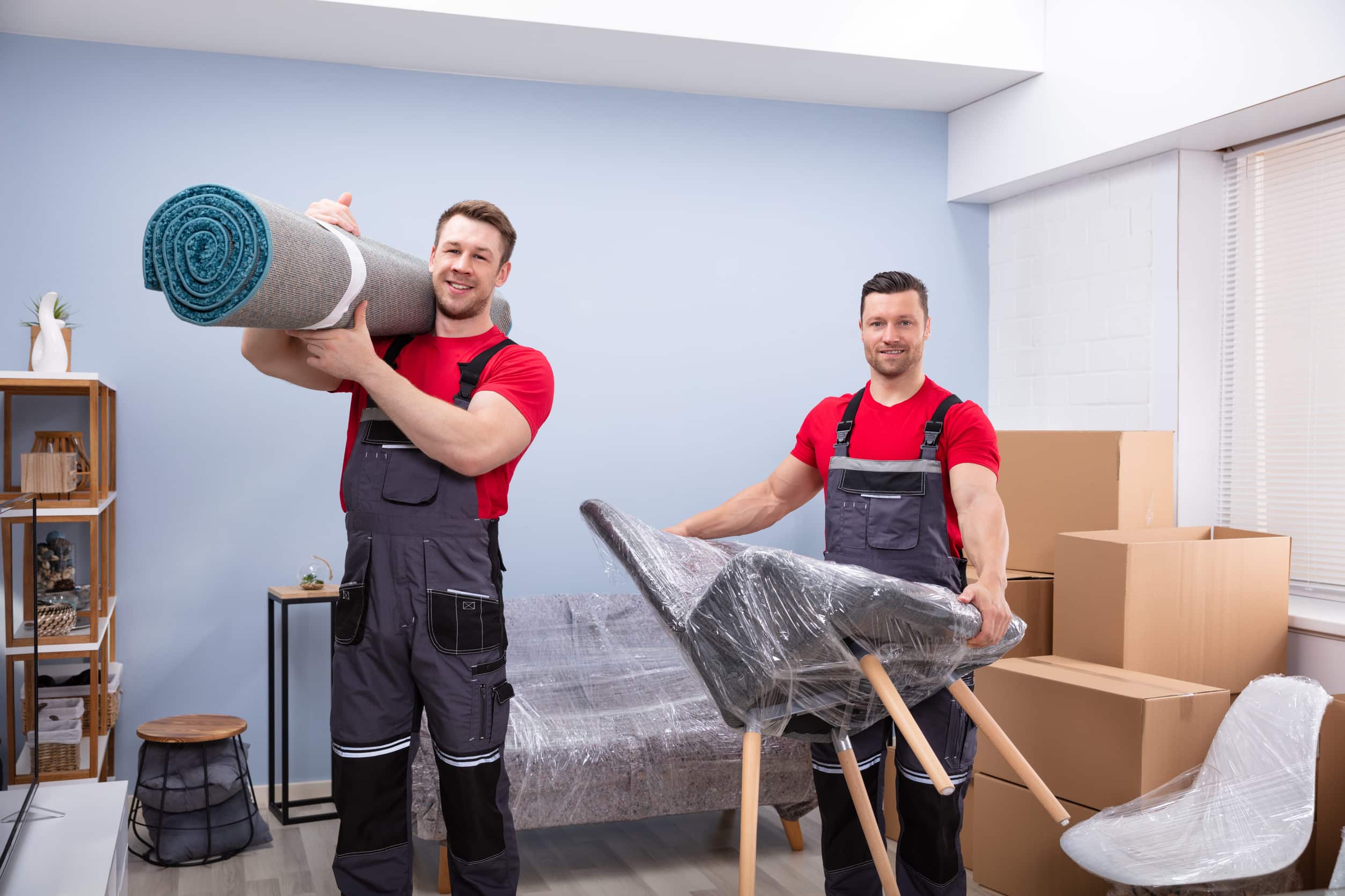 Full-service packing from a moving company can add to the cost of your relocation bill but ultimately save your time and energy